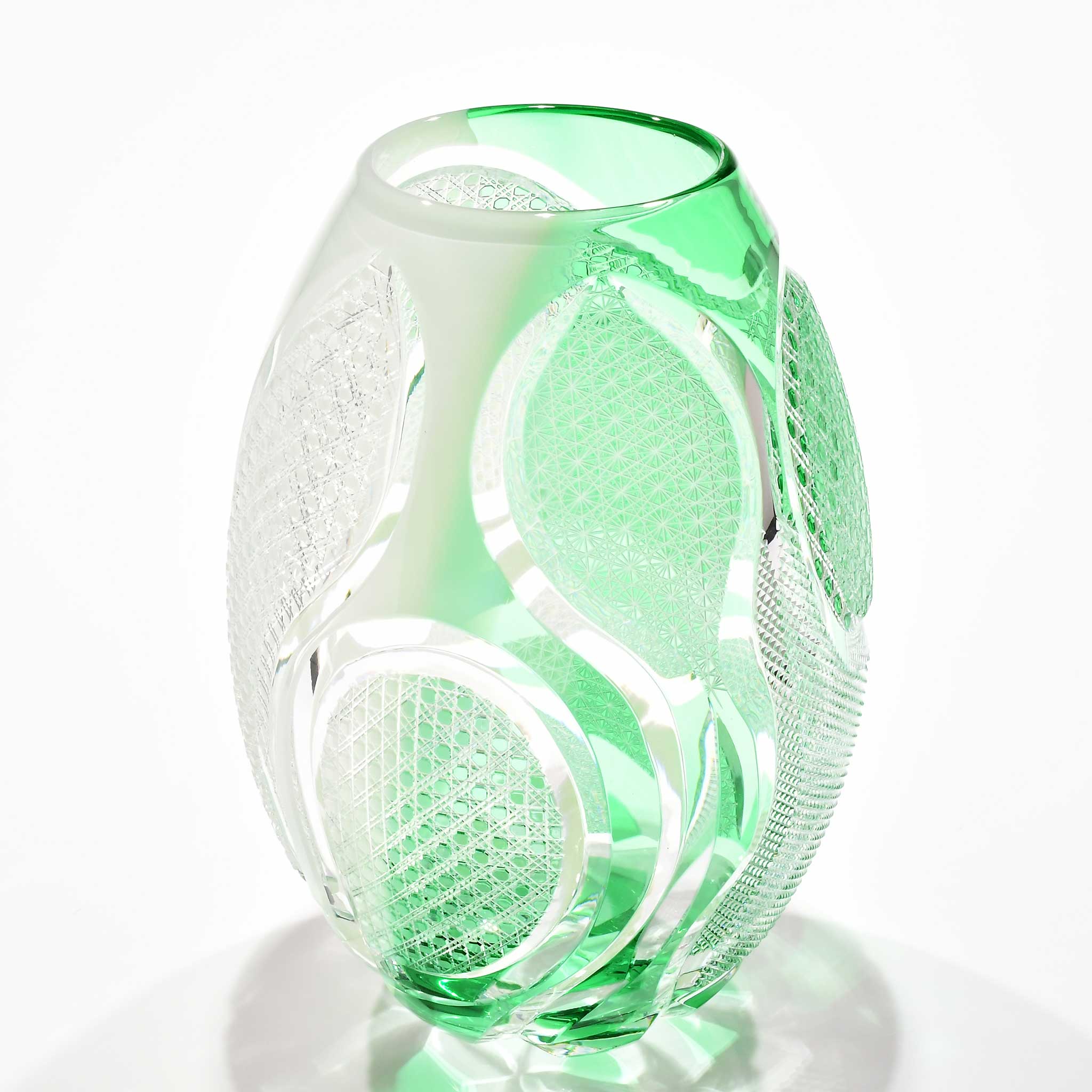 「涼風を湛えて」宙吹花器（ミントグリーン・白）